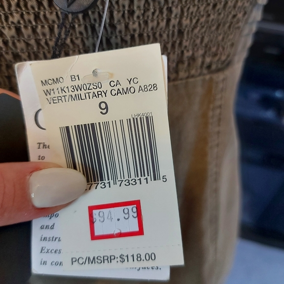 Size 9 guess dress - Picture 3 of 3